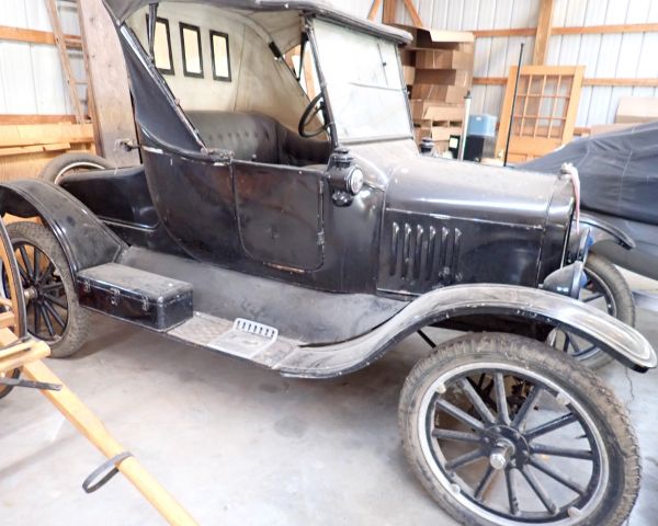 auction image